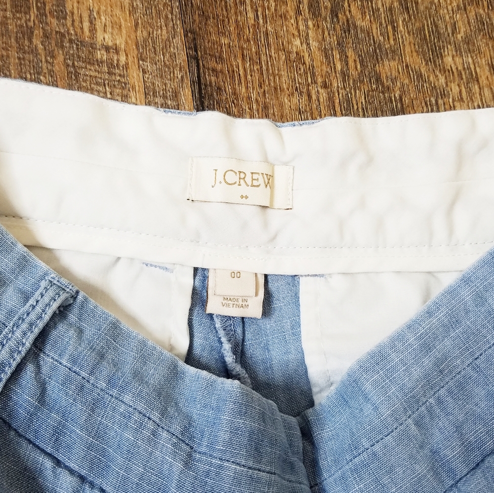 J. Crew | Factory 3" Light Wash Chambray Shorts - Picture 5 of 5